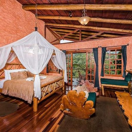 Peace Lodge Heredia Bilik gambar